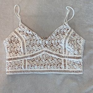 Kendall & Kylie crop top